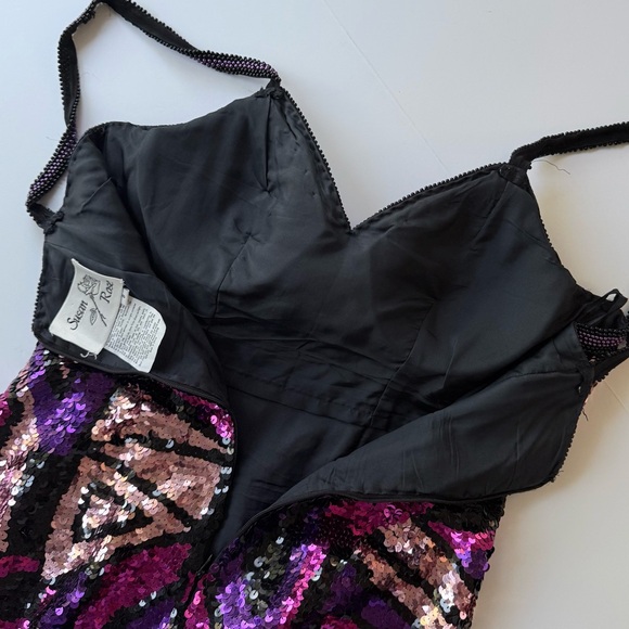 Vintage 1980s Silk Multicolor Fully Sequined & Beaded Dress by Susan Rose 8 - Picture 11 of 16